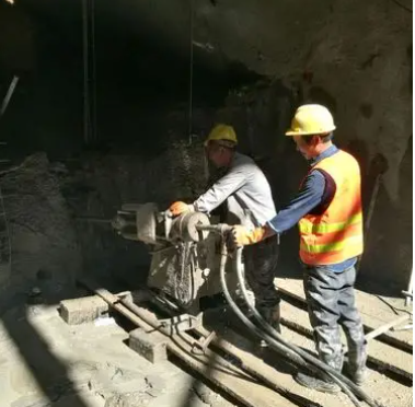 桃城水下抗分散灌浆料特点 水下不分散注浆料介绍