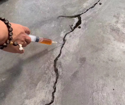 桃城混凝土裂缝修补技术详解​